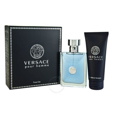 versace signature vs pour homme